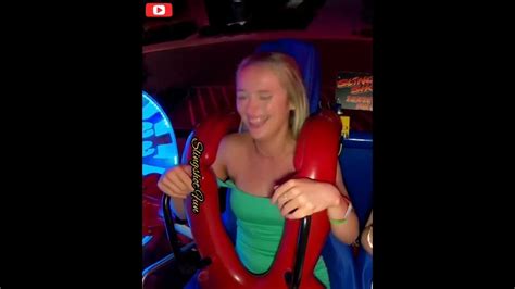 slingshot ride flashing